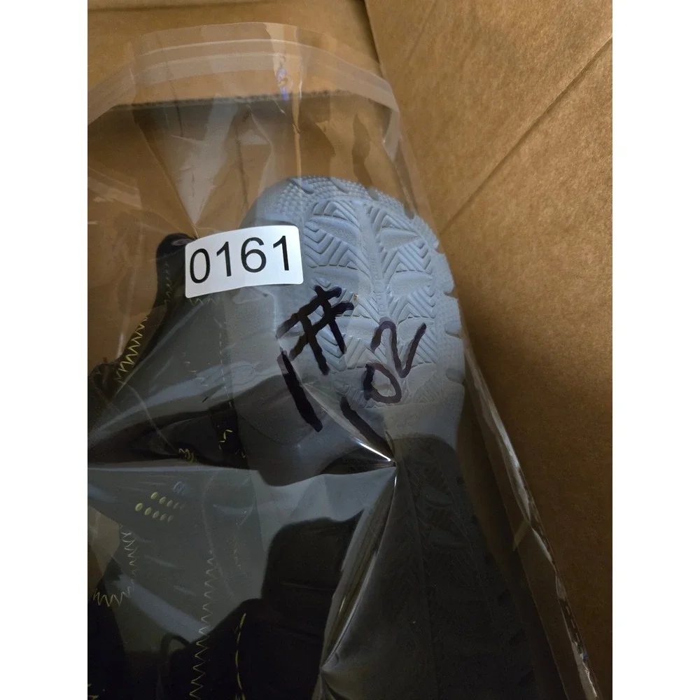 Crocs‎ Swiftwater Mesh Sandals Mens Black Yellow Water Shoes Hiking Outdoor
